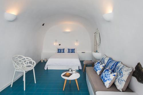 Villa Irini Fira - Adults Only - image 12
