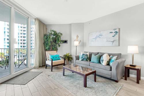Palms Resort #1505 Jr 2BR near Joe's Crab Shack