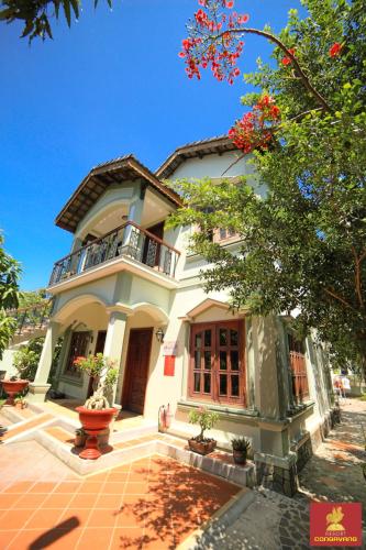 Standard Family Garden View