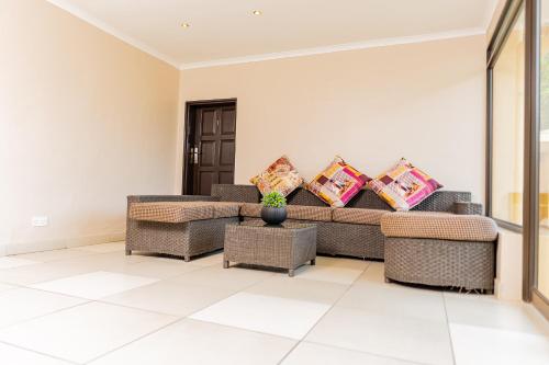 Pub/Lounge, Casa Mia Lodge & Restaurant in Blantyre