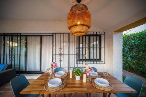 Typical beach house Las Chapas Playa with heated pool - image 3