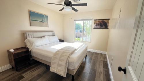 King Bed - Hot Tub, 3 Queens, Home away from home, Yuma (fotografie 6)