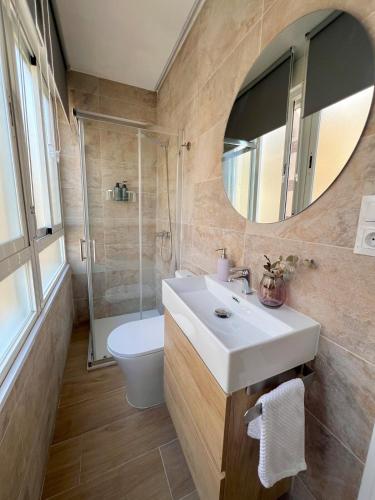 Sol, centro y playa in Poligono de San Isidro