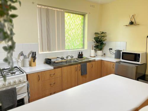 Cosy & Private, Walk to East Vic Park, Perth (Foto 6)