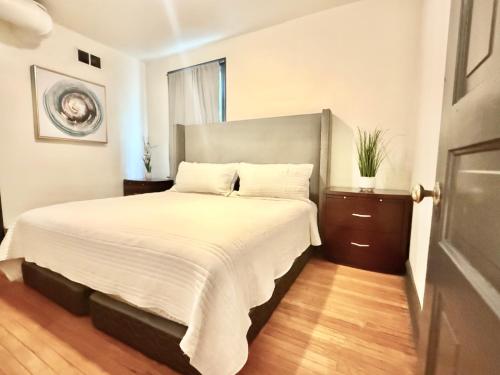 Midway Hideaway -Cozy 1BR- parking in West Elsdon