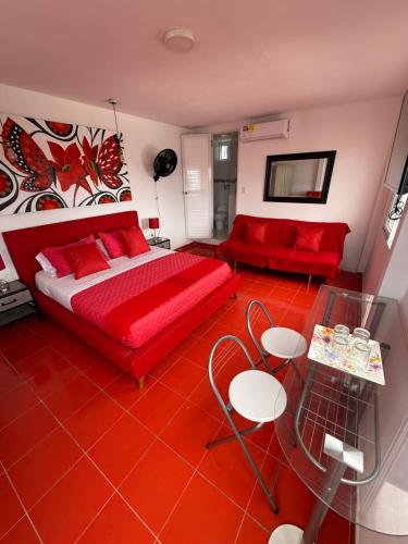 Double Room image 4