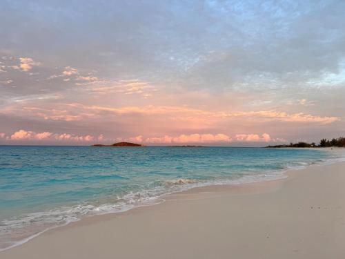 Best Location In Exuma - George Town in George Town