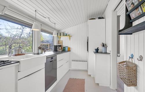 Kitchen, 2 Bedroom Gorgeous Home In Ebeltoft in Ebeltoft
