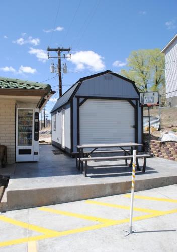 A szálláshely kívülről, American inn in Elko (Nevada)