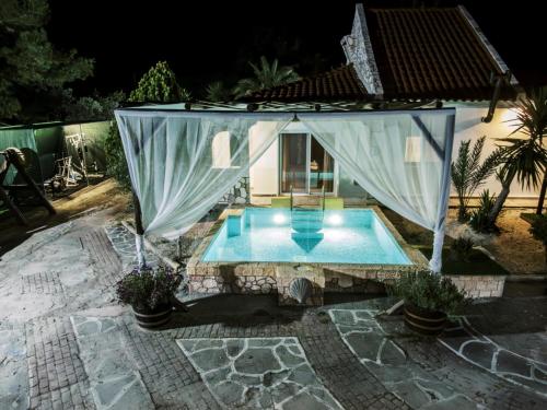 Villa with Private Pool image 9
