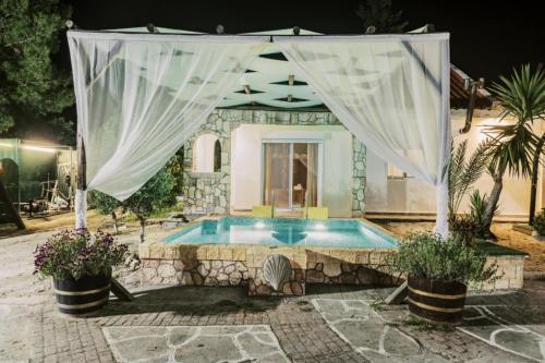 Villa with Private Pool image 8