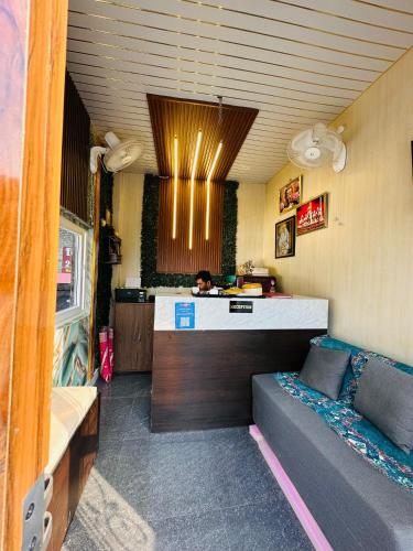Lobby, Hotel Airport Suites in Lucknow