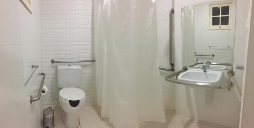 Standard Single Room image 1
