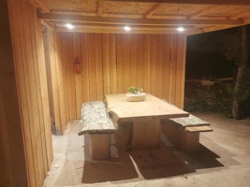 Iekārtas, Hébergement avec jardin (Hebergement avec jardin) in Le Garn