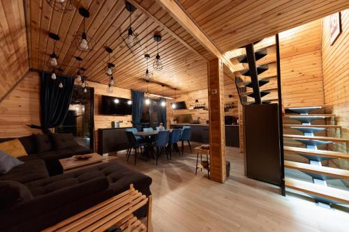 Tramonto Cabin in Vartop