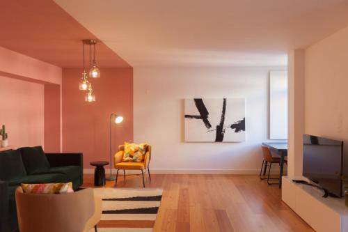 FLH Liberdade Spacious Apartment with Parking, Lisboa (foto 7)
