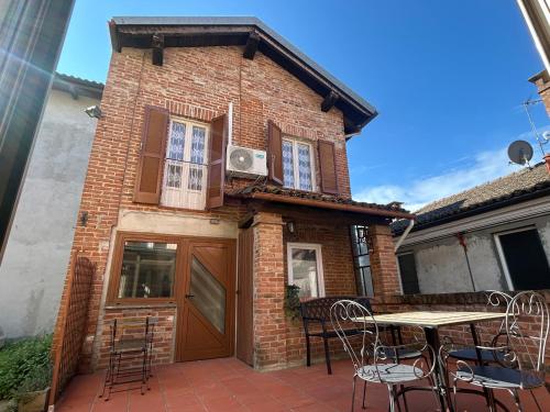 Ieeja, La casa della corte - MonferratoHome in Viarigi