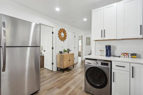 Facilities, New and Modern 2BR Cottage in Cascade Road