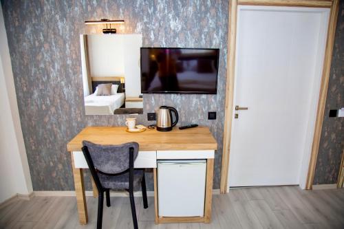 Bloomtalya Hotel Room Type - Budget Double Room