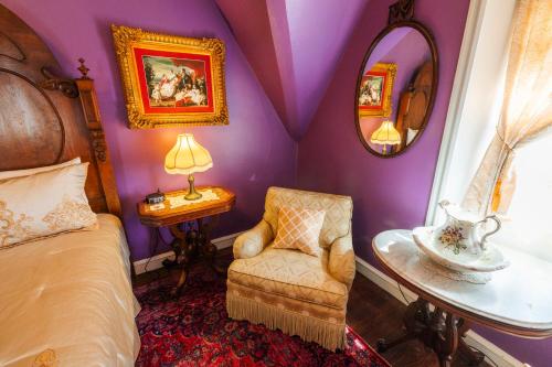 Gifford-Risley House Bed and Breakfast - image 6