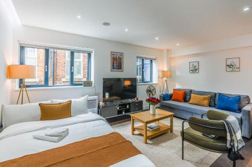 Luxury Old Brompton Retreat  Sleeps 6  London - image 14
