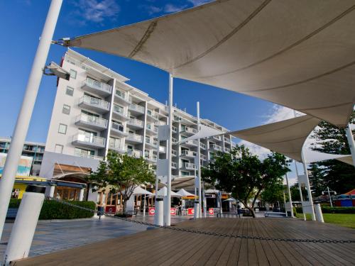 Pandangan, Oaks The Entrance Waterfront Suites in Central Coast
