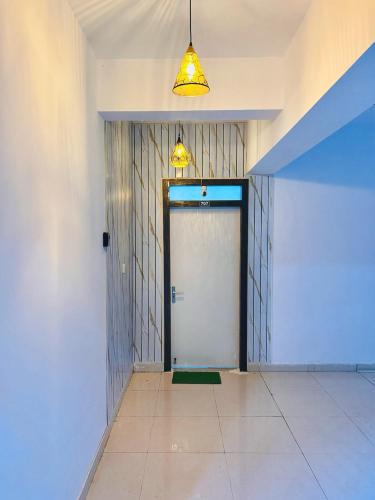 Acacia Apartment 707 - image 4