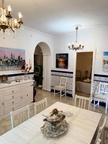 Esencia Andalucia in Rociana del Condado