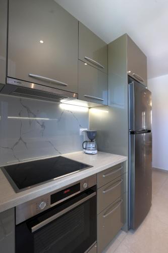 Two-Bedroom Apartment image 6