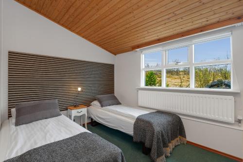 Hestakráin Guesthouse (Hestakrain Guesthouse) in Fjall