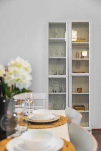 BNB Old town Vintage Apartment, Братислава (фото 9)