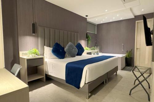 4 Sur Hotel - Medellín