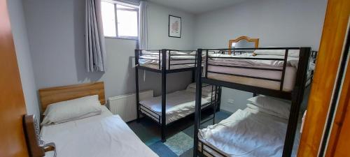 Female Dormitory Room image 8