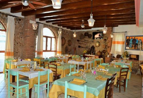 Restaurant, La Capinera in San Vito (Cagliari)