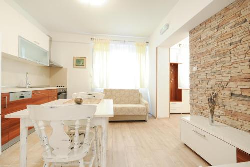 Little Cosy Apartment - main image