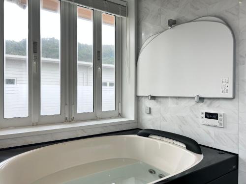 青島浪之藍酒店 Naminoma Blue 青島