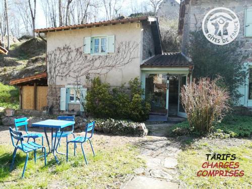 Gîte indépendant 8p, cheminée, animaux acceptés, nature paisible - FR-1-496-10 - Loire