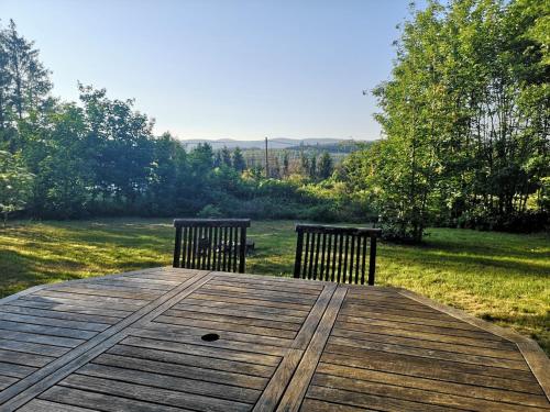 Ecolodge contemporain nature et vue in Hommert