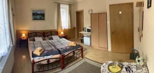 Budget Twin Room