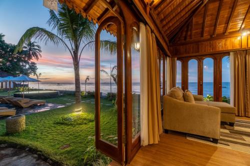 A környék, Dani Beach Villa - Beachfront Villas in Penuktukan in Singaraja