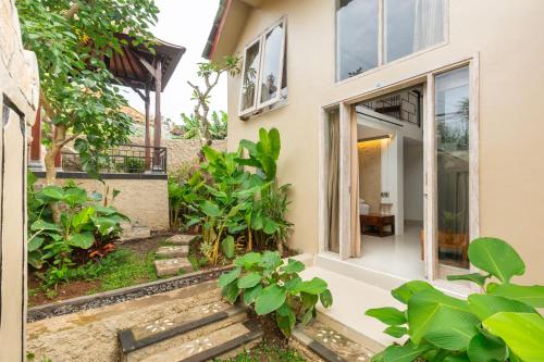 Home-Bience Hostel – Uluwatu, CO