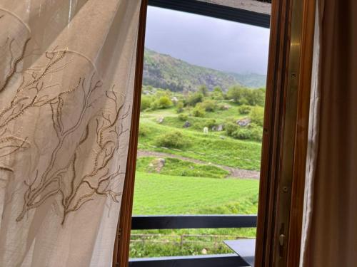 Hotel Restaurant Radomira in Rabdisht