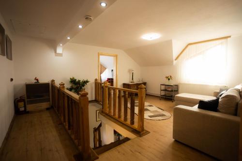 David House Piscina incalzita si jacuzzi in Vulcana De Sus