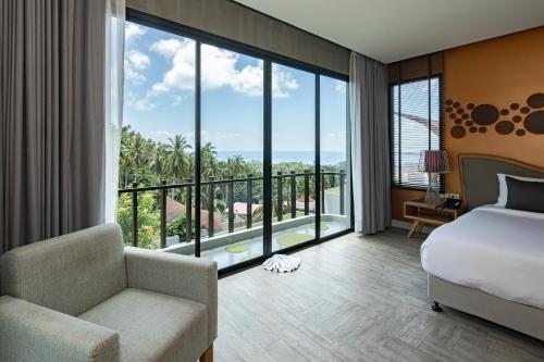 เดอะ ธนา รีสอร์ต เกาะเต่า (The Tarna Resort, Koh Tao) in เกาะเต่า