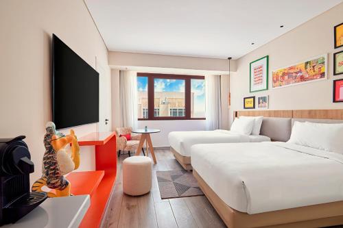 room detail thumbnail 1