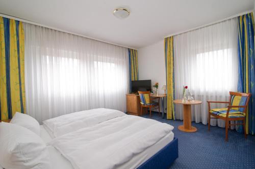 Rosenhotel - image 11