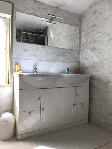 la MAISON de SEVERINE in อับวีล