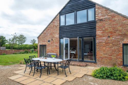 Viesnīcas āriene, East Green Farm Cottages - The Dairy in Kelsale