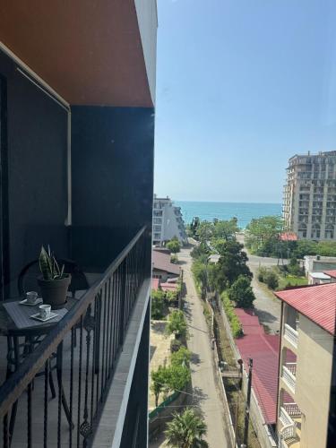 Basi - Hotel - Gonio