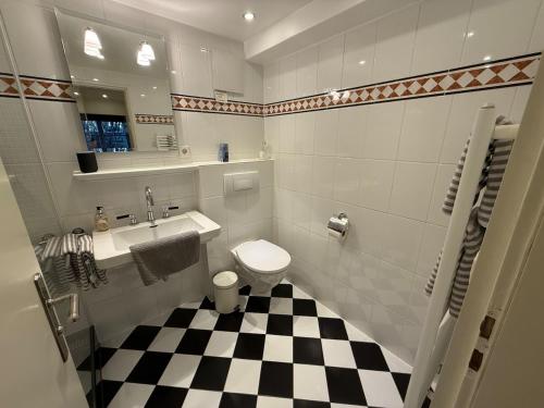 Stylish Garden Apartment in Central Munich, München (Foto 9)